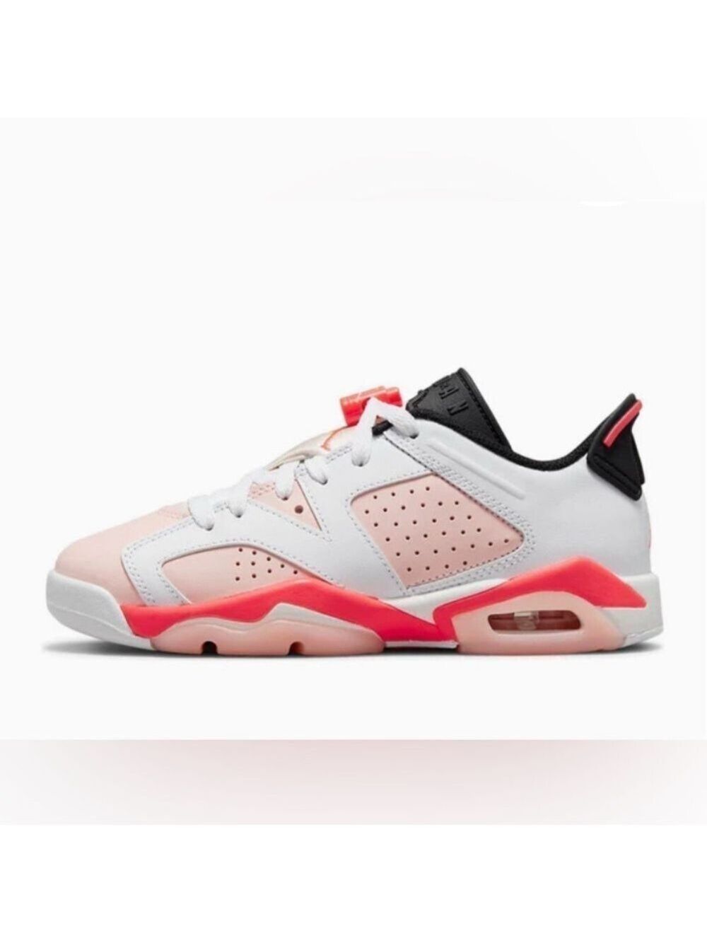 Air Jordan 6 Retro Low Sneakers Youth - size 7Y